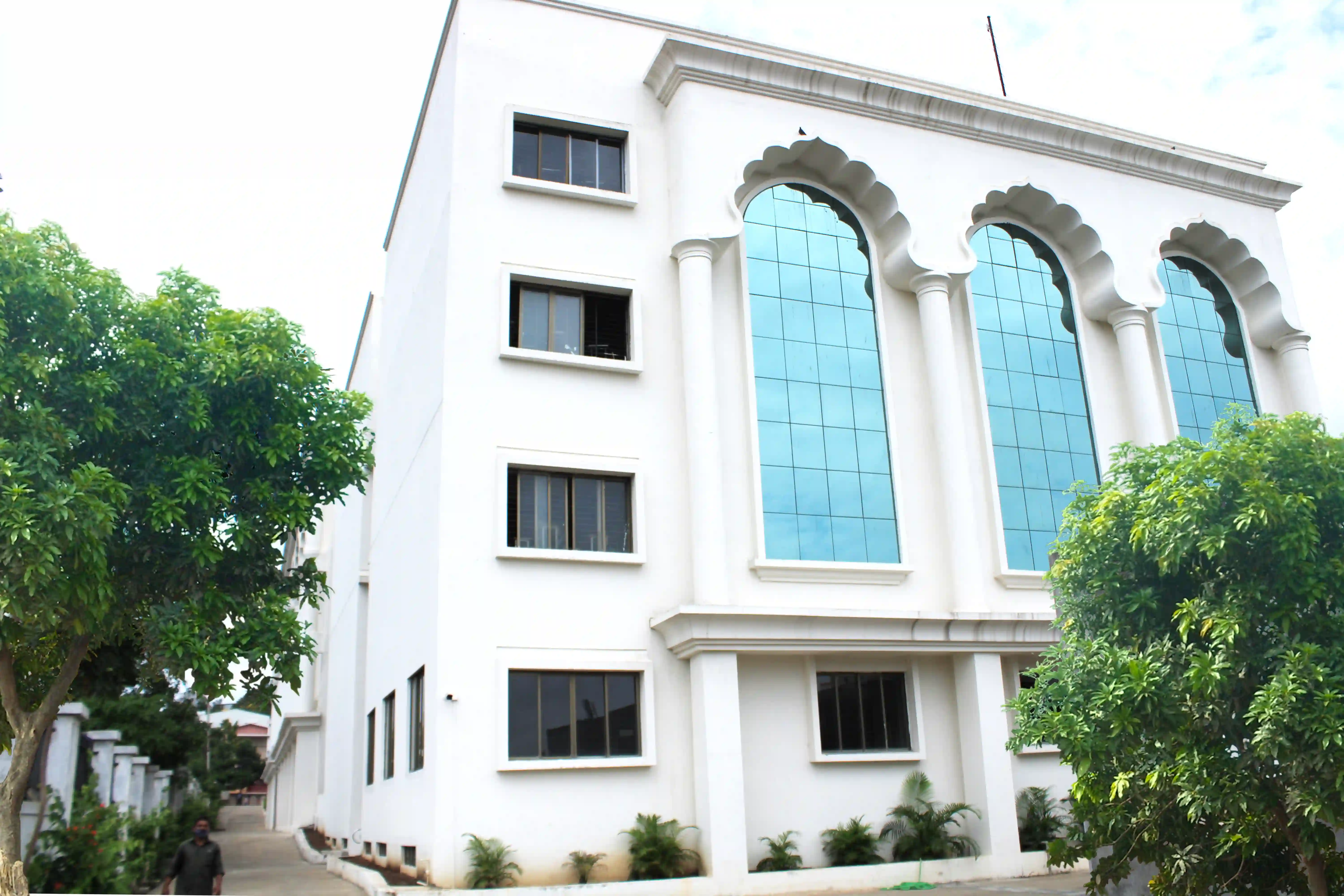 Students working together